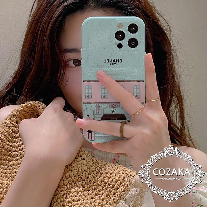 chanel iphone15 pro携帯カバー新登場