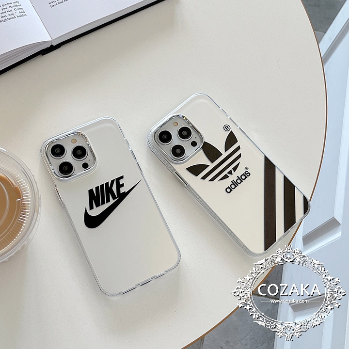 adidas iphone 14 プロ携帯ケース