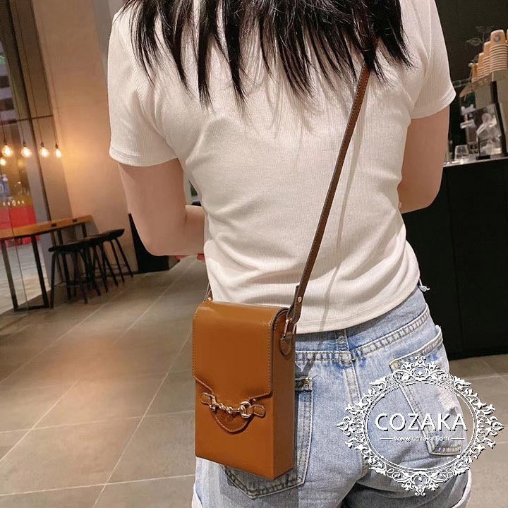 GUCCI Galaxy Z Fold5スマホカバー ミニバッグ