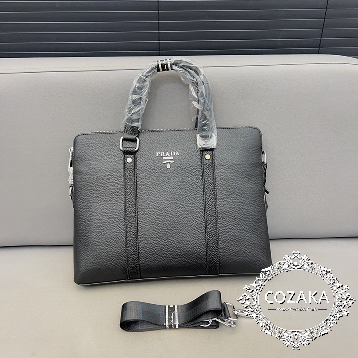 Prada ビジネスバッグ