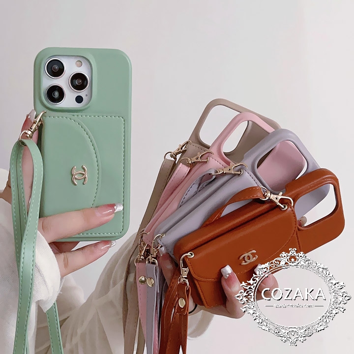 chanel iphone15 plusケース女性愛用 ショルダー