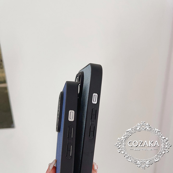 プラダ iphone15ケース柔らか