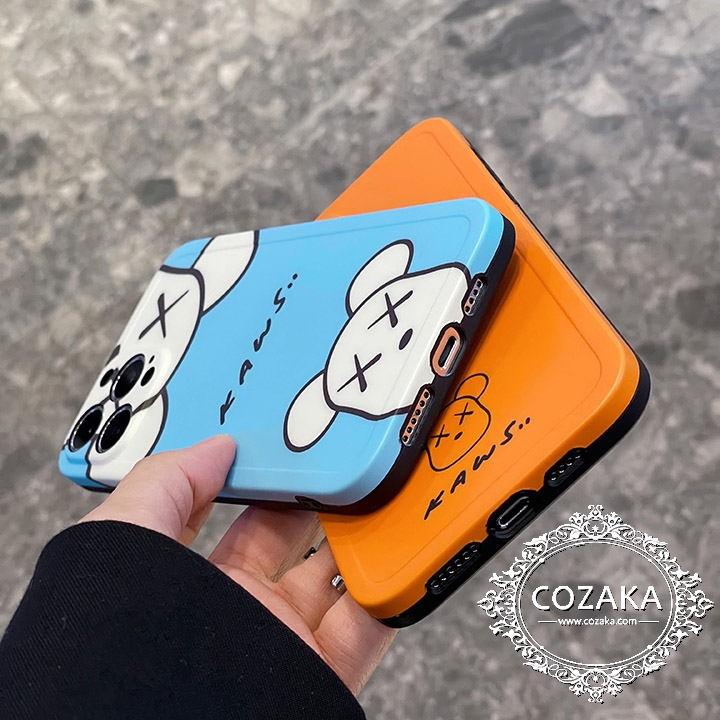 kaws iphone15 pro maxケースブルー