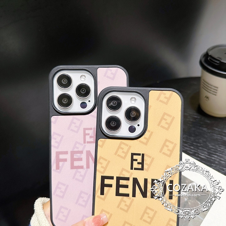 fendi 携帯ケース