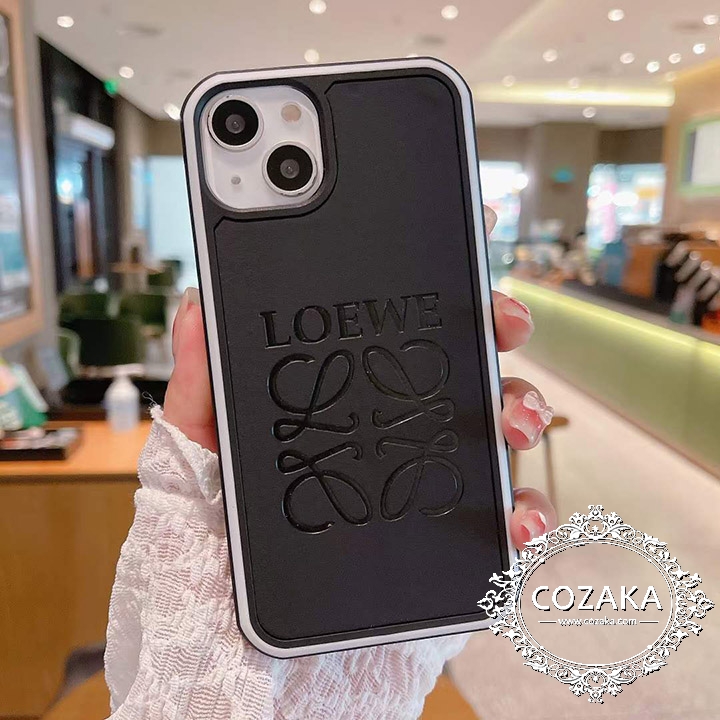 ロエベ アイフォン 15 プロ携帯ケース
