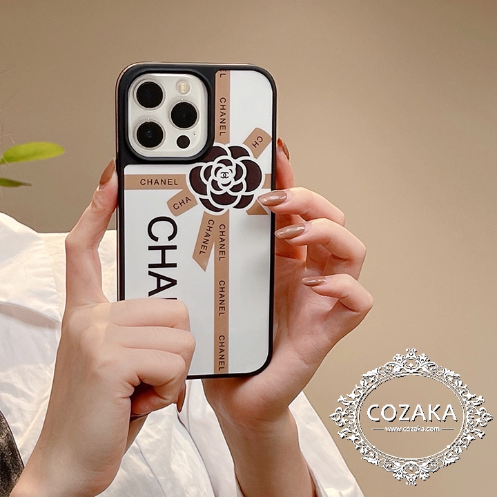 ブランド シャネル風 アイフォン 14pro max スマホケース