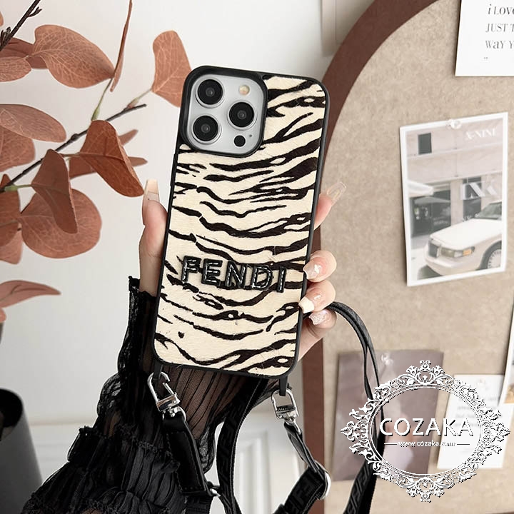 iphone 13 携帯ケース ヒョウ柄 フェンディ fendi