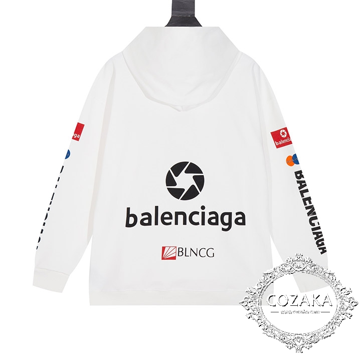 BALENCIAGA パーカー カジュアル 買い