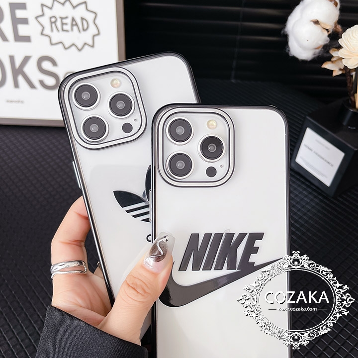 adidas アイフォン 15proスマホケース 発売日