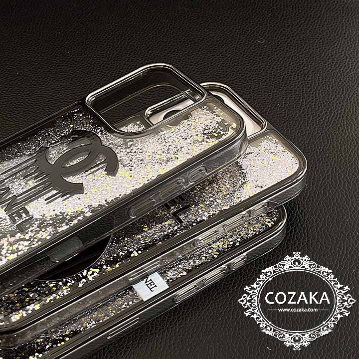 iphone 15 chanel スマホケース
