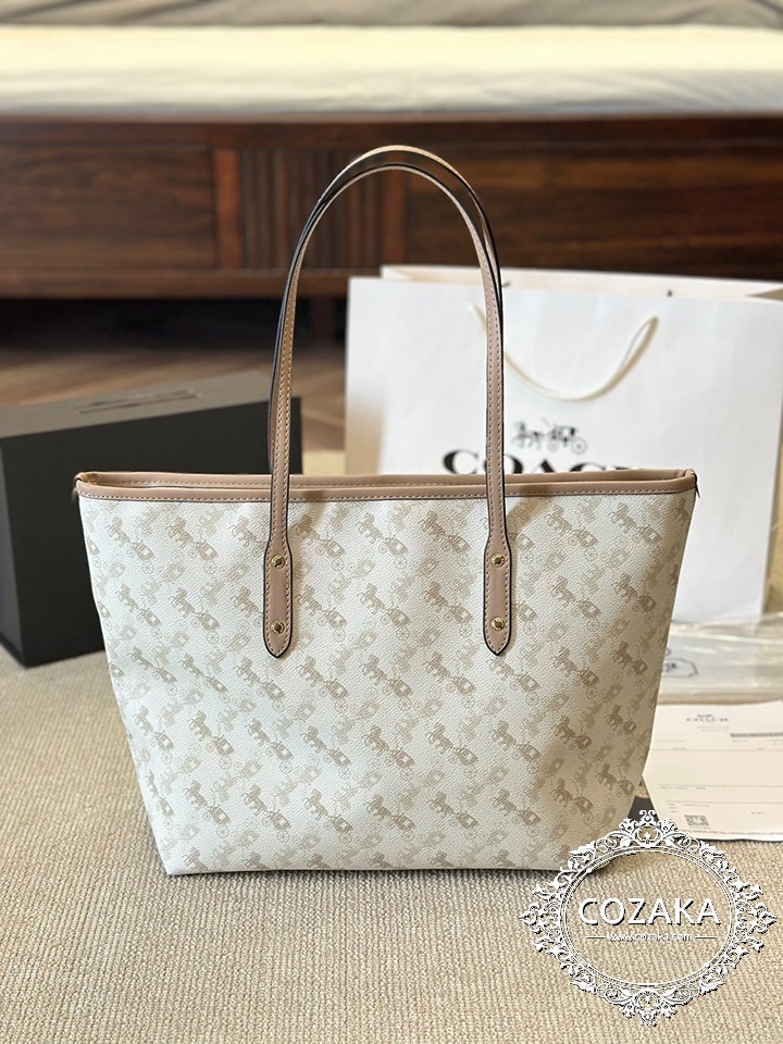 Coachショルダーバッグ