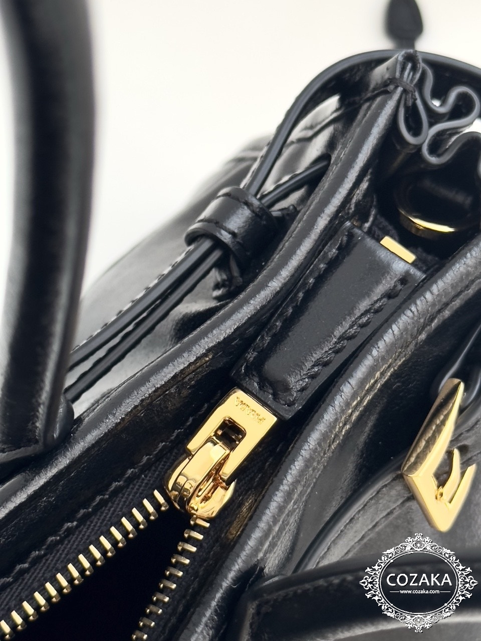 prada ショルダーバッグ 黒 ブラック