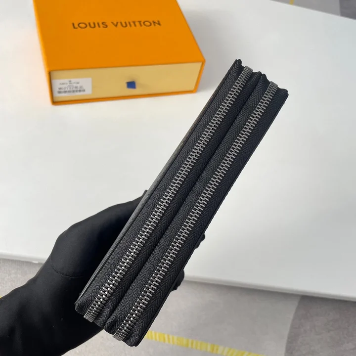 ルイ・ヴィトン長財布
