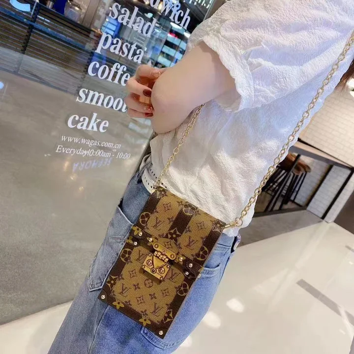 ブランド ショルダーバッグ