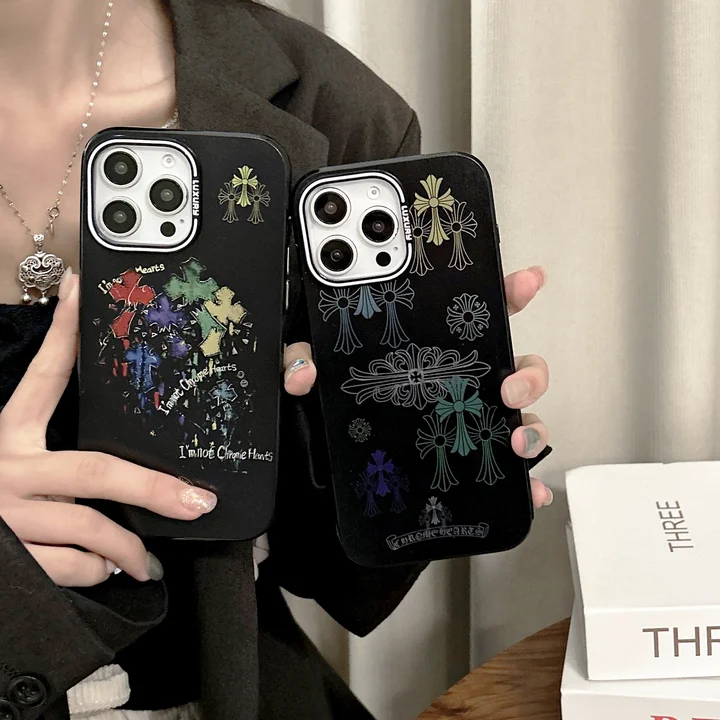 iphone 16 pro max chrome hearts スマホケース ブランド柄