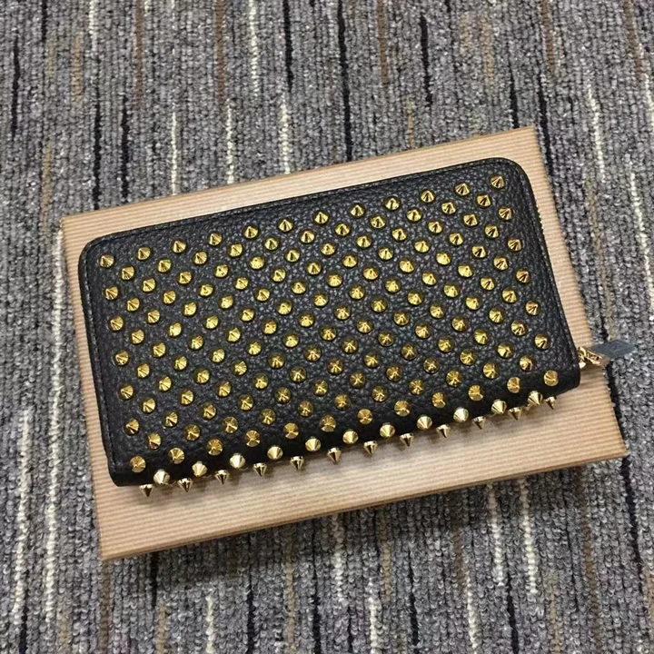 Christian Louboutin 長財布
