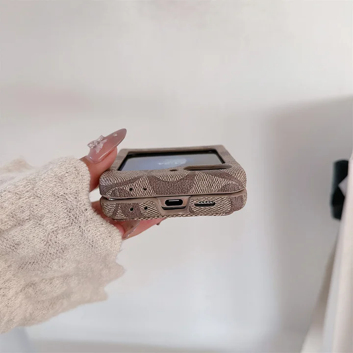 コーチ galaxy zflip 5ケース 耐衝撃
