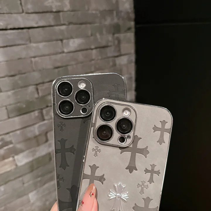 Chrome Hearts iphone16 proカバー 擦り傷防止