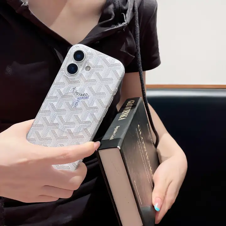PE ブランド カバー アイフォーン 16 goyard 