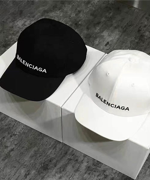 芸能人愛用 キャスケット 学校 バレンシアガ ベースボールキャップBalenciaga 大人気 四季通用 砂浜 綺麗 コットン ラグジュアリー