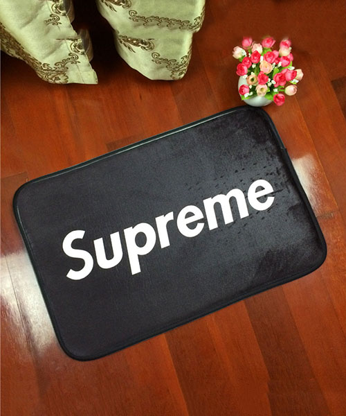 シュプリーム 玄関マット おしゃれ 屋内 supreme カーベット バスマット ラグ キッチンマット 通販