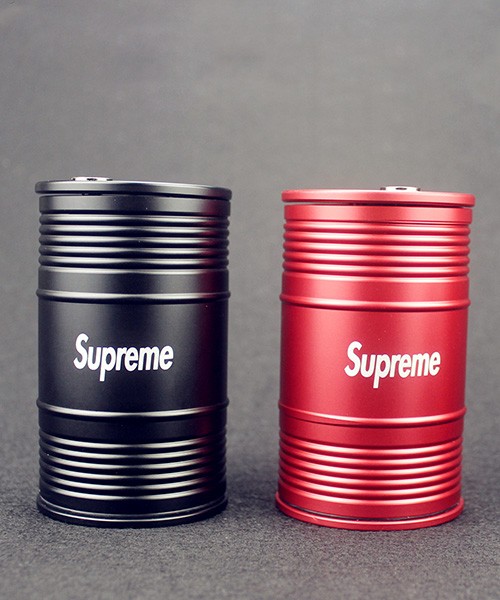 シュプリーム 車用灰皿 ブランド Supreme 車載 灰皿 蓋付き タバコ火消し ドリンクホルダー型