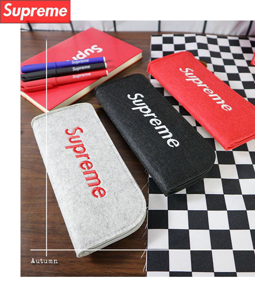 シュプリーム ペンケース 刺繍ログ